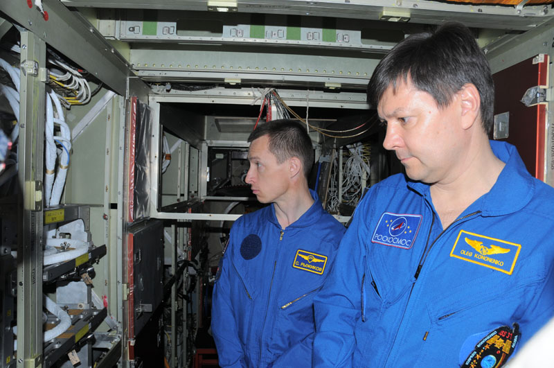 Занятия космонавтов на многоцелевом лабораторном модуле_04